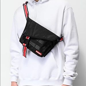 SPRAYGROUND Black Winged Crossbody/Waist Bag